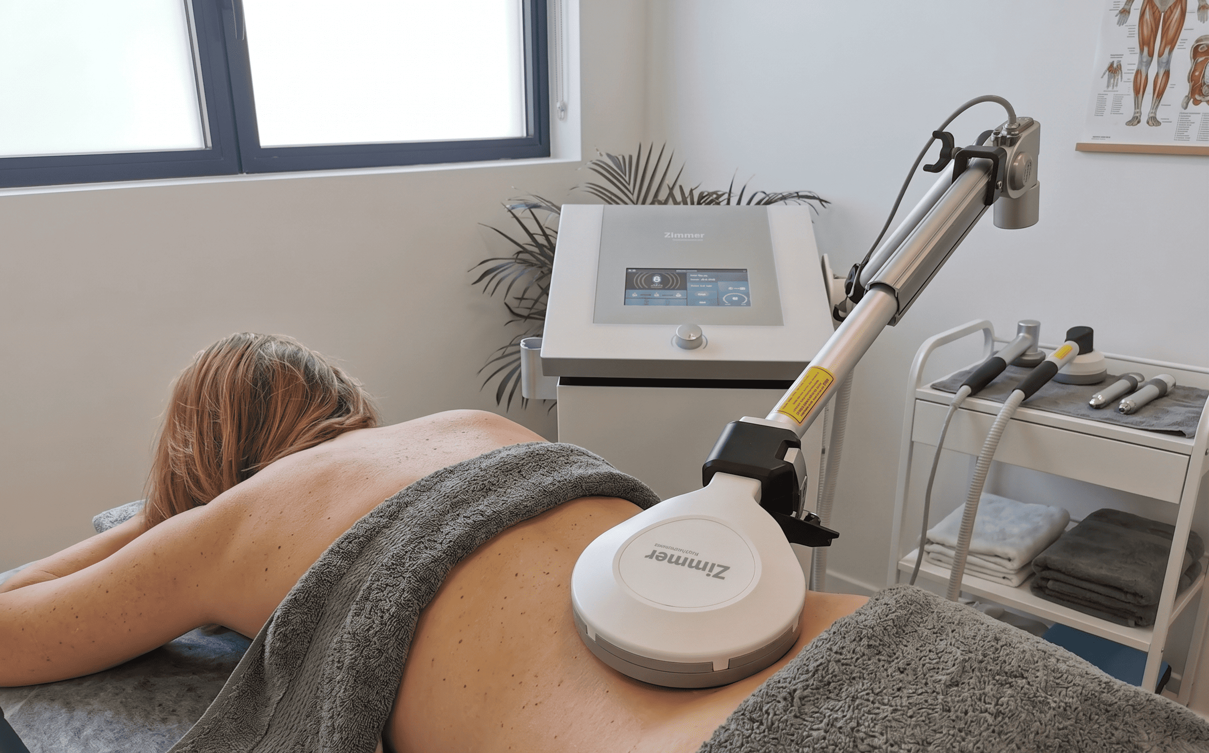 ¿Qué es la magnetoterapia? Tratamiento con campos electromagnéticos en FisioSinergia, Málaga