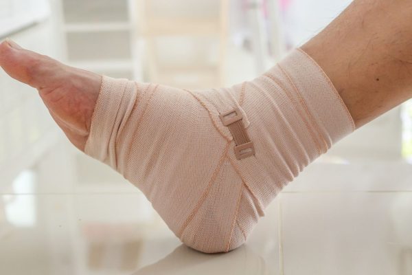 Distensión de tobillo - Fisioterapia Teatinos Málaga